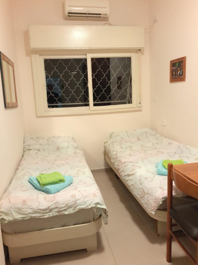 3 Stairs Only To Cozy Flat On Hillel St Apartment ไฮฟา ภายนอก รูปภาพ