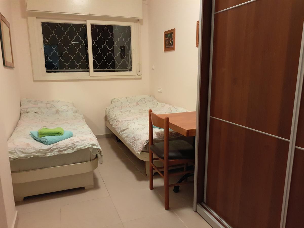 3 Stairs Only To Cozy Flat On Hillel St Apartment ไฮฟา ภายนอก รูปภาพ
